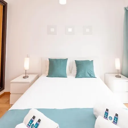 Abel - Great Location Сasa de vacaciones Albufeira