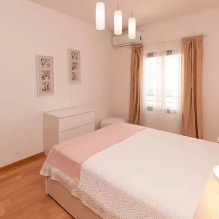 Abel - Great Location Vakantiehuis