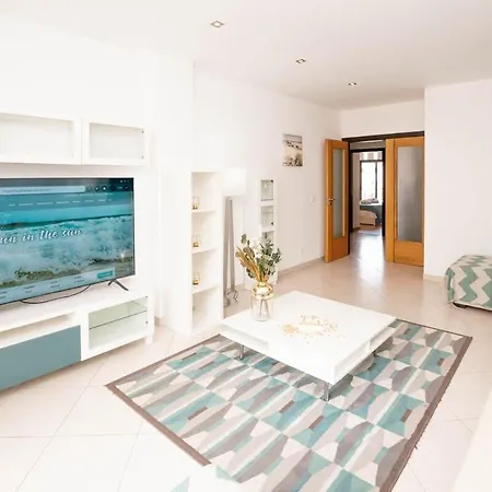 Abel - Great Location 度假居